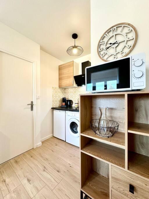 Le Clemenceau - Parking Prive - Fibre & Clim Apartment Mont-de-Marsan Ngoại thất bức ảnh